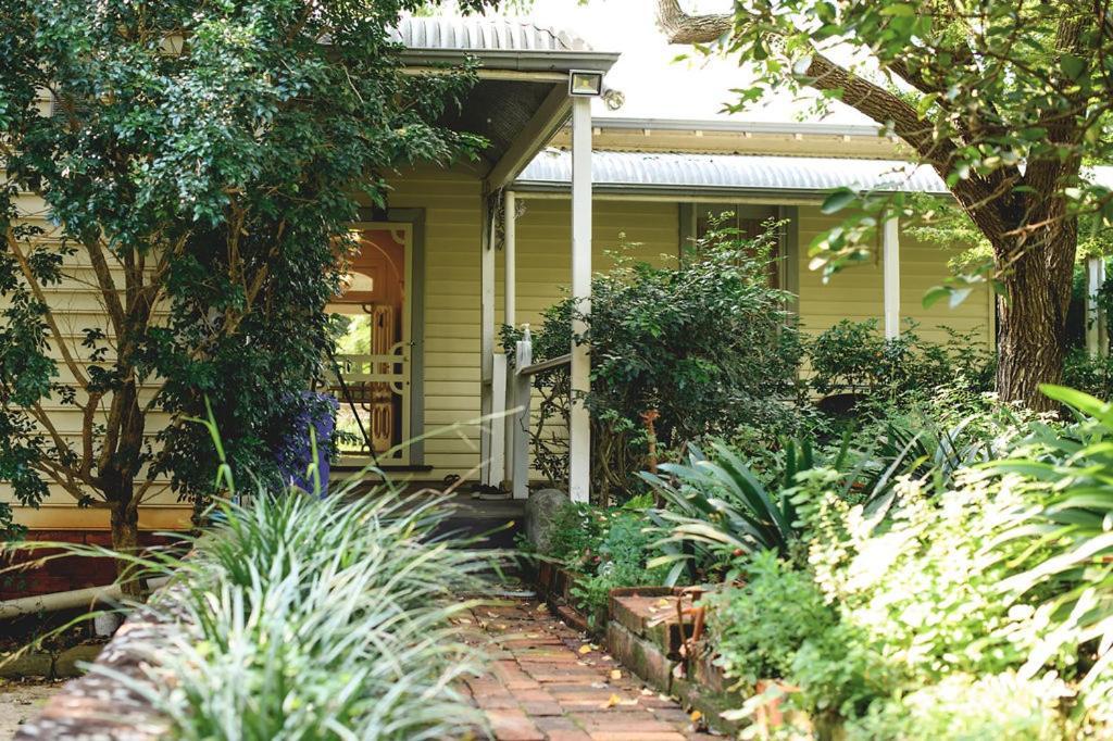 Plynlimmon-1860 Heritage Cottage Or Double Room With Orchard View Kurrajong ภายนอก รูปภาพ