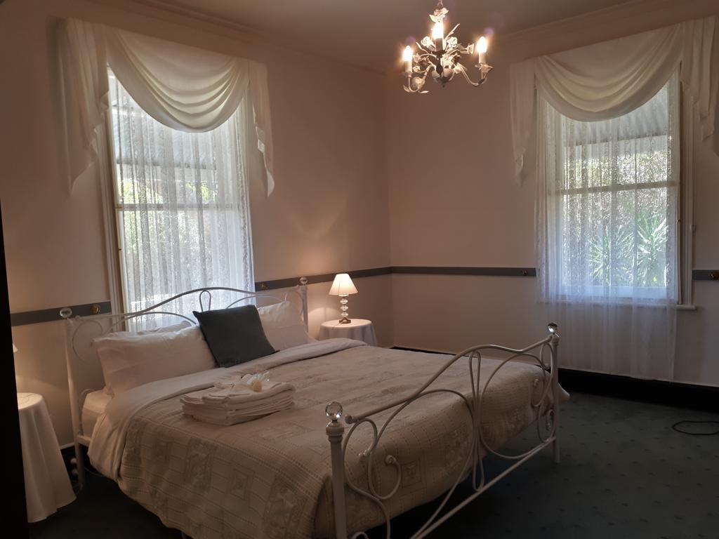 Plynlimmon-1860 Heritage Cottage Or Double Room With Orchard View Kurrajong ภายนอก รูปภาพ